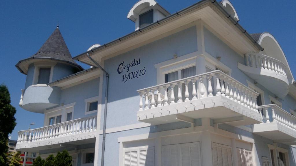 Bed and Breakfast Crystal Es Susanne Panzio Siófok Exterior foto