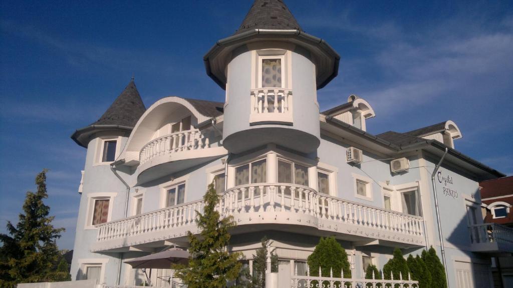 Bed and Breakfast Crystal Es Susanne Panzio Siófok Exterior foto